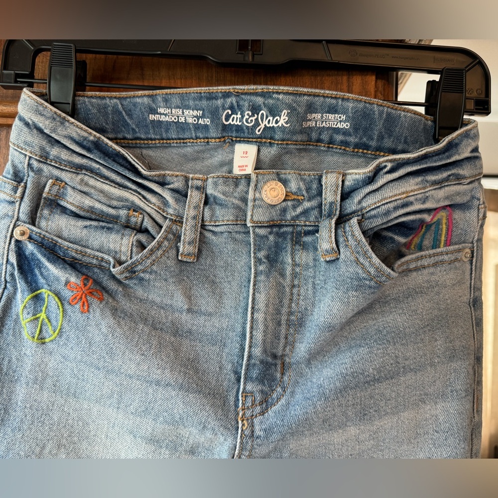 Cat and jack peace sign jeans. Very gently worn. No stains. Size 12
